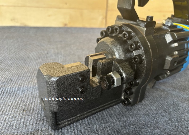 Máy cắt sắt thủy lực cầm tay RC20
